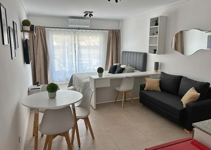 Moderno Departamento Con Pileta