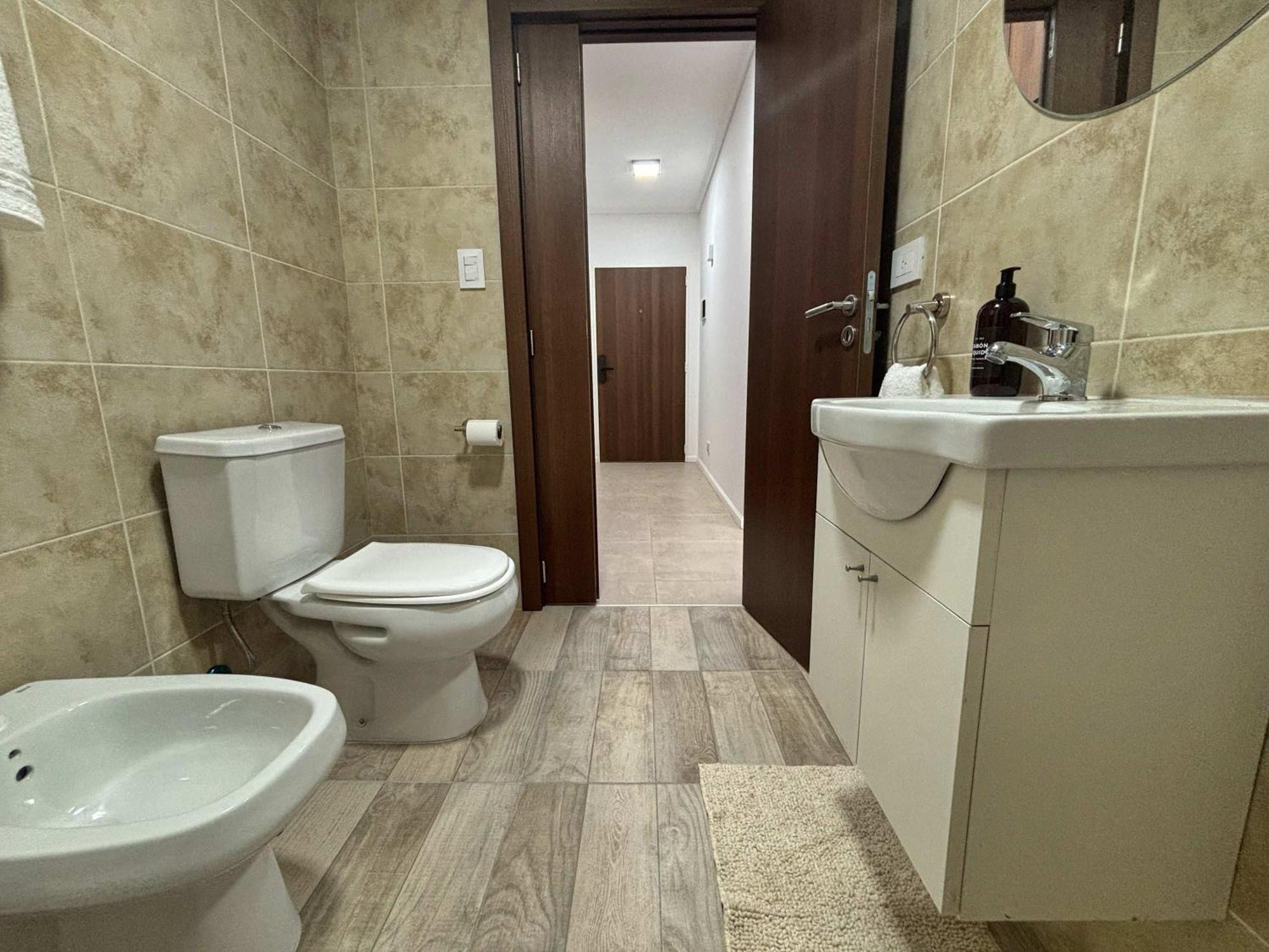 Moderno Departamento Con Pileta *