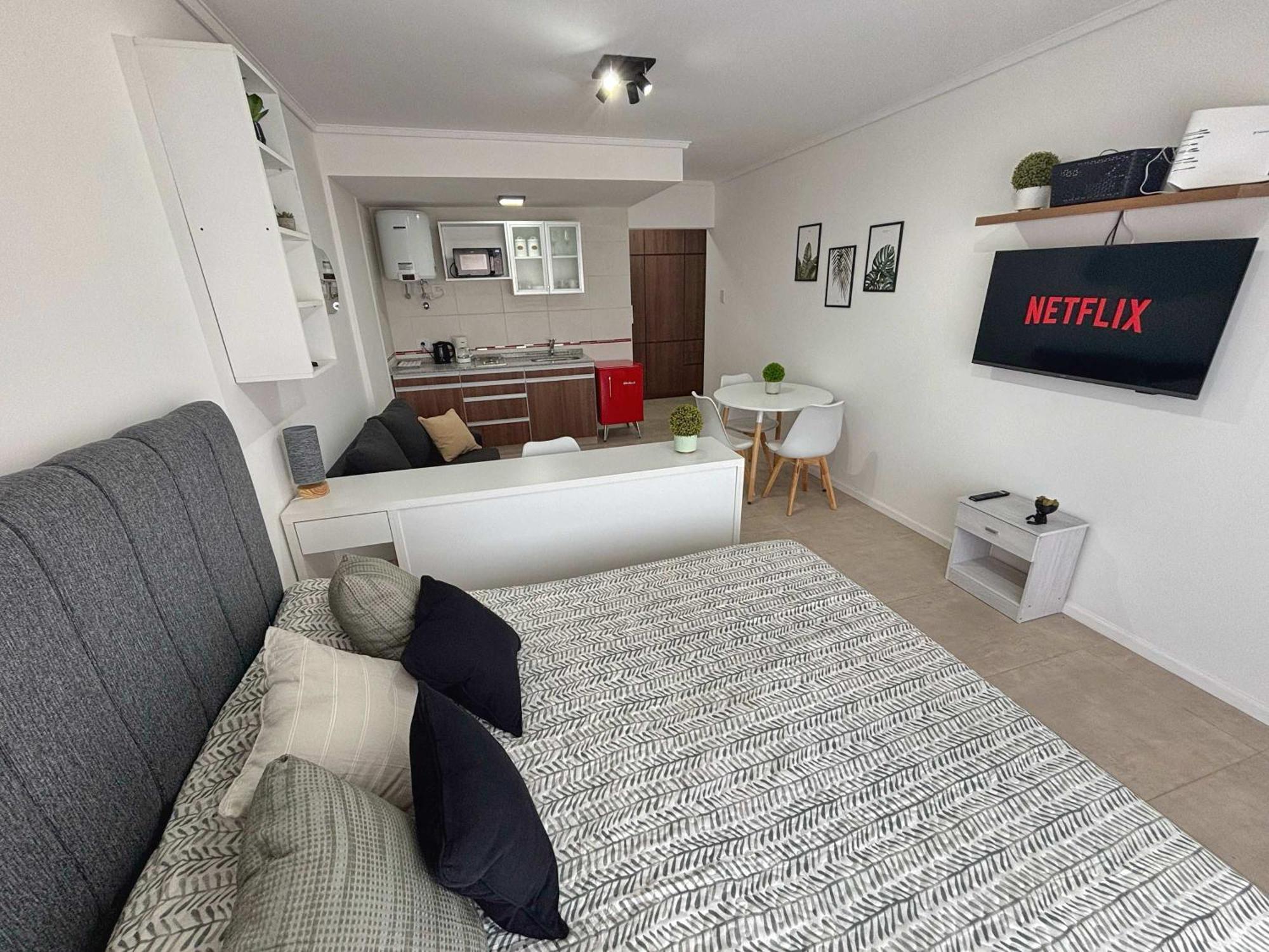 Moderno Departamento Con Pileta