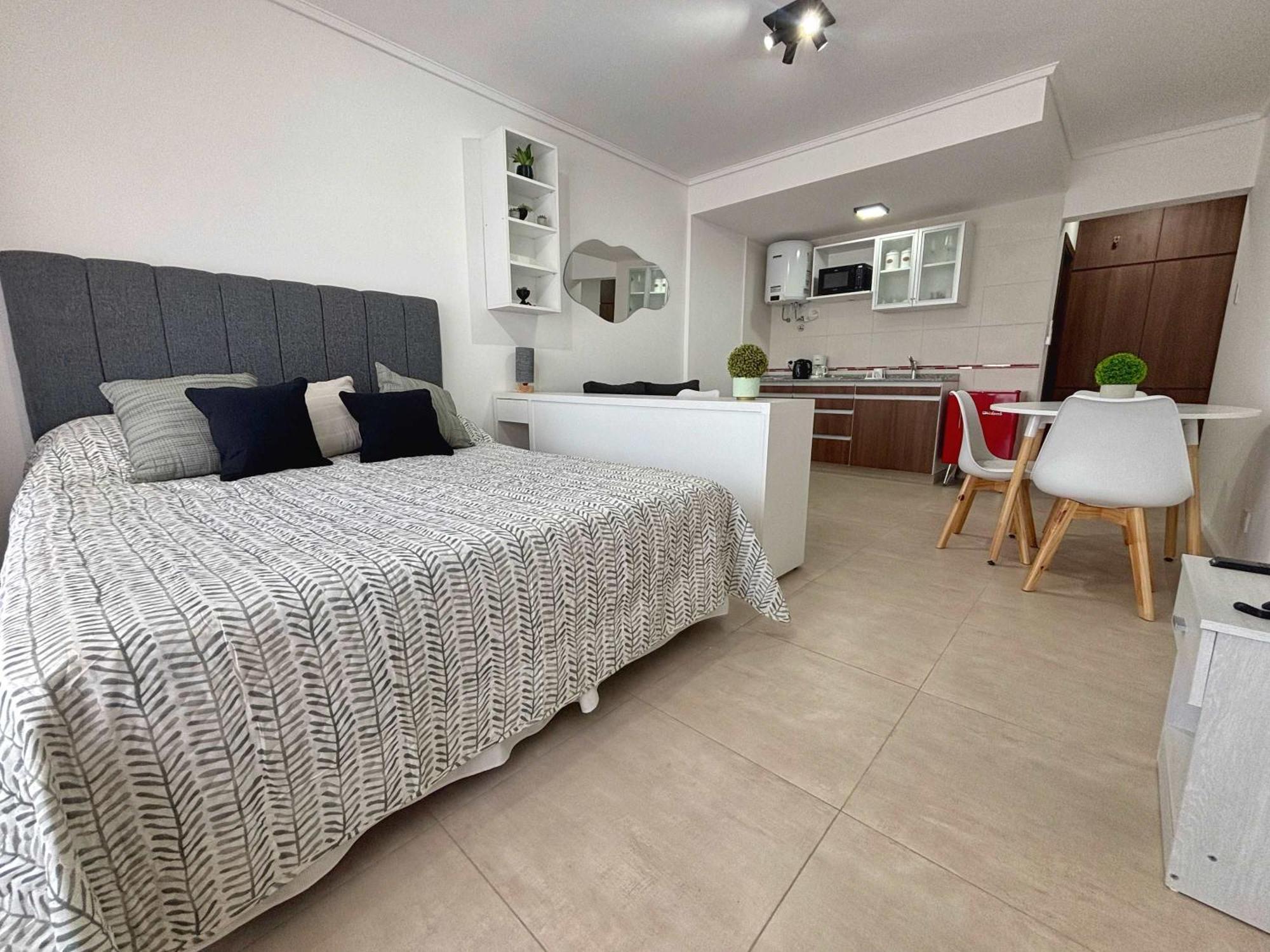 Apartamento Moderno Departamento Con Pileta *